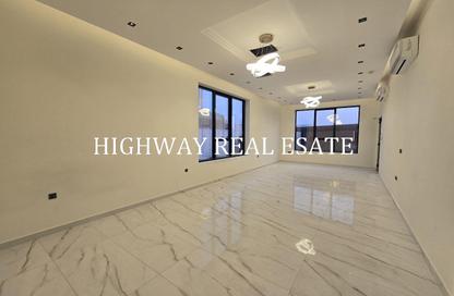 Villa - 5 - 7+ for rent in Al Tarfa - Mughaidir - Sharjah