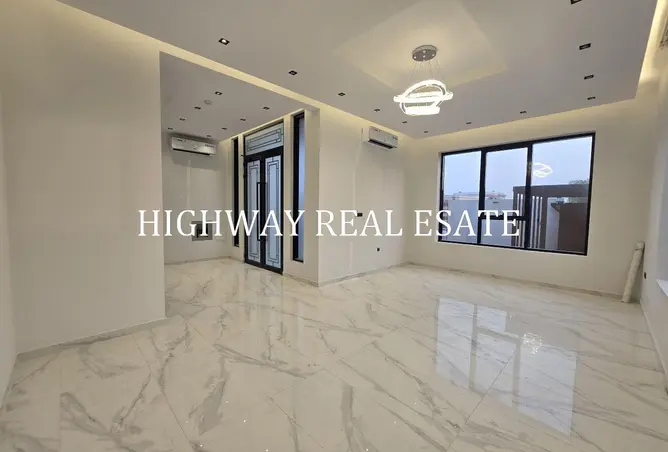 150482240 - Property Image 3