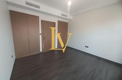 Townhouse - 5 - 5 for rent in Portofino - Damac Lagoons - Dubai
