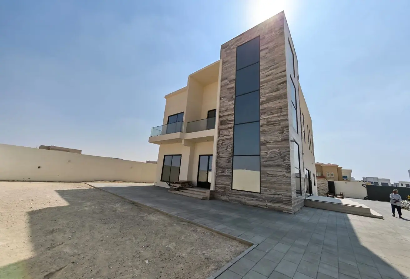 165033345 - Property Main Image