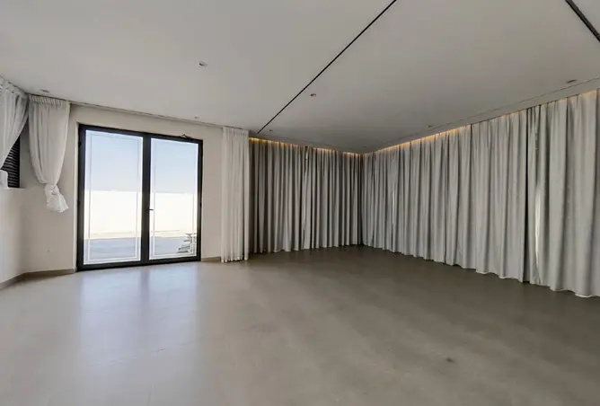 165033345 - Property Image 2