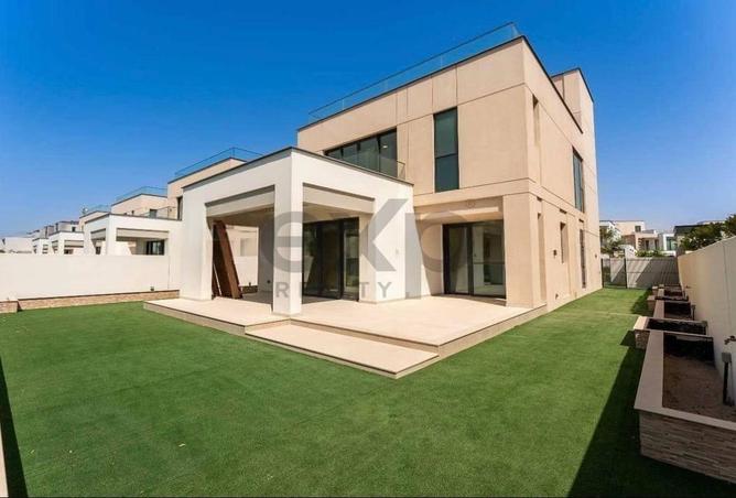 109933989 - Property Image 2