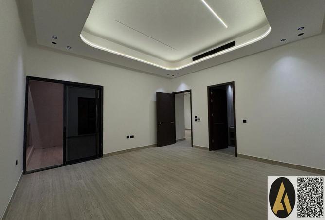 105120945 - Property Image 2