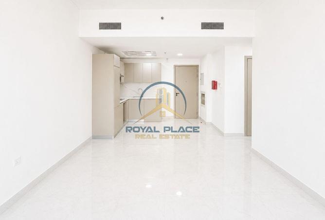 Spacious Layout | Ready to Move | 2 Plus maid photo 3