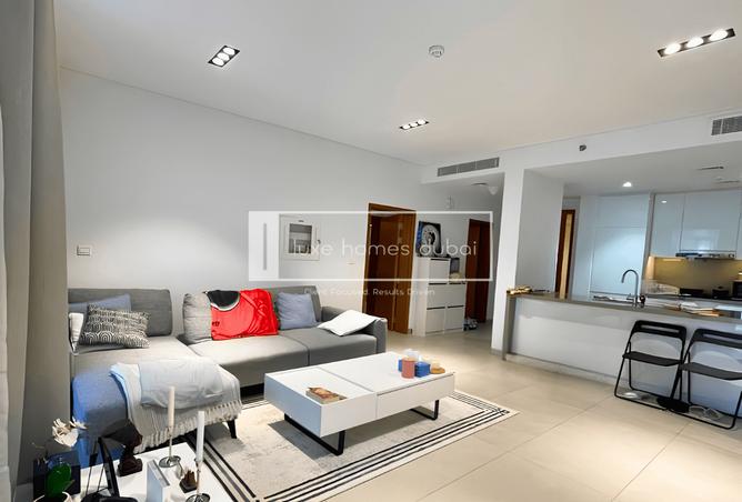 102831636 - Property Image 3