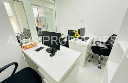 Office Space - Studio - 1 Bathroom for rent in Reem Residency - Al Karama - Dubai