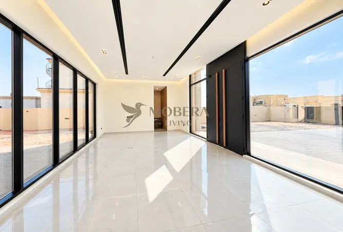144610345 - Property Image 2