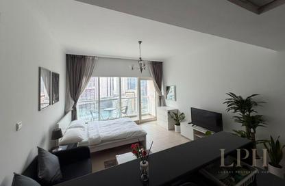 Apartment - Studio - 1 Bathroom for rent in Burj Al Nujoom - Downtown Dubai - Dubai Apartment - Studio - 1 Bathroom for rent in Burj Al Nujoom - Downtown Dubai - Dubai
