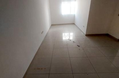 Apartment - 1 - 1 for rent in Al Khan Corniche - Al Khan - Sharjah