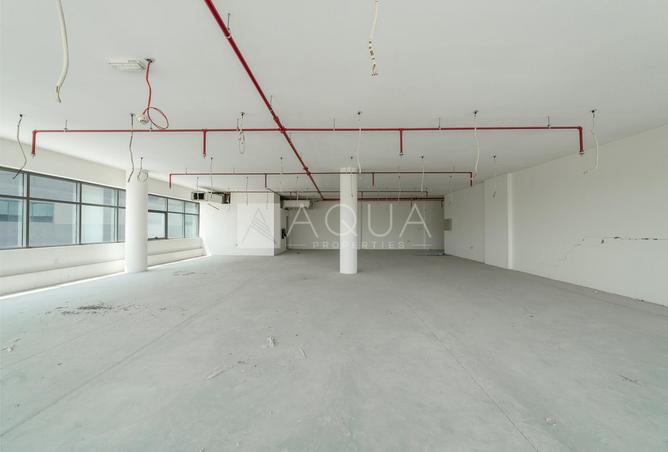 100404751 - Property Image 3