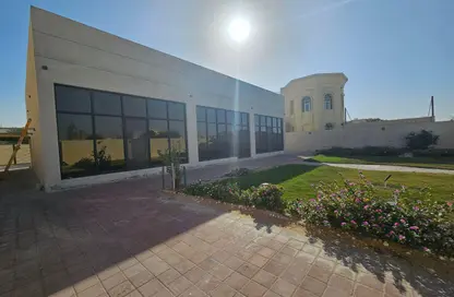 Villa - 3 Bedrooms - 5 Bathrooms for rent in Al Quoz 1 Villas - Al Quoz 1 - Al Quoz - Dubai