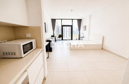 Apartment - Studio - 1 Bathroom for rent in Marquise Square Tower - Business Bay - Dubai