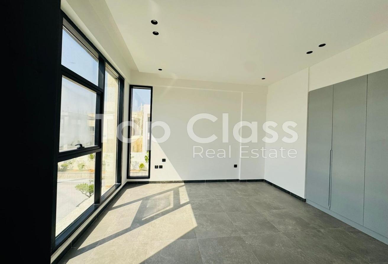 Modern | Brand New | Private Pool photo 11