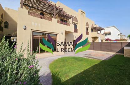 Villa - 4 - 5 for rent in Jumeirah 3 Villas - Jumeirah 3 - Jumeirah - Dubai