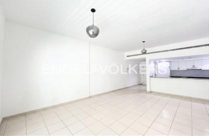 Apartment - 2 Bedrooms - 2 Bathrooms for rent in Al Ghozlan 2 - Al Ghozlan - Greens - Dubai Apartment - 2 Bedrooms - 2 Bathrooms for rent in Al Ghozlan 2 - Al Ghozlan - Greens - Dubai
