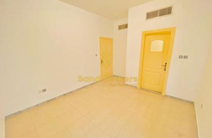 Apartment - 1 Bedroom - 2 Bathrooms for rent in Al Zahiyah - Abu Dhabi
