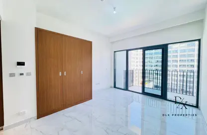 شقة - 1 حمام للايجار في واحة شاطئ عزيزي - ستوديو سيتي - دبي