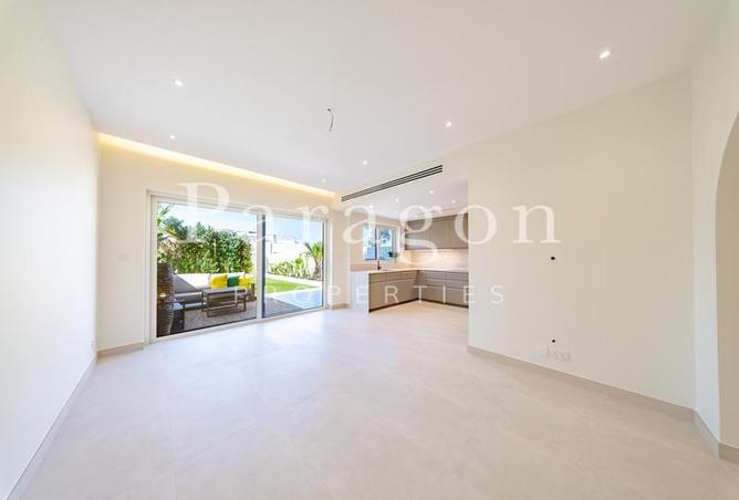 63254000 - صورة العقار 3