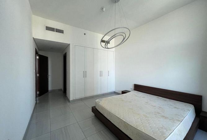 77379239 - Property Image 2