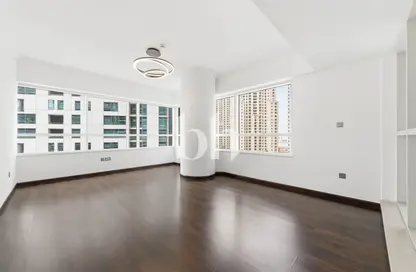 شقة - 2 غرف نوم - 2 حمامات للايجار في السحاب 2 - السحاب - دبي مارينا - دبي