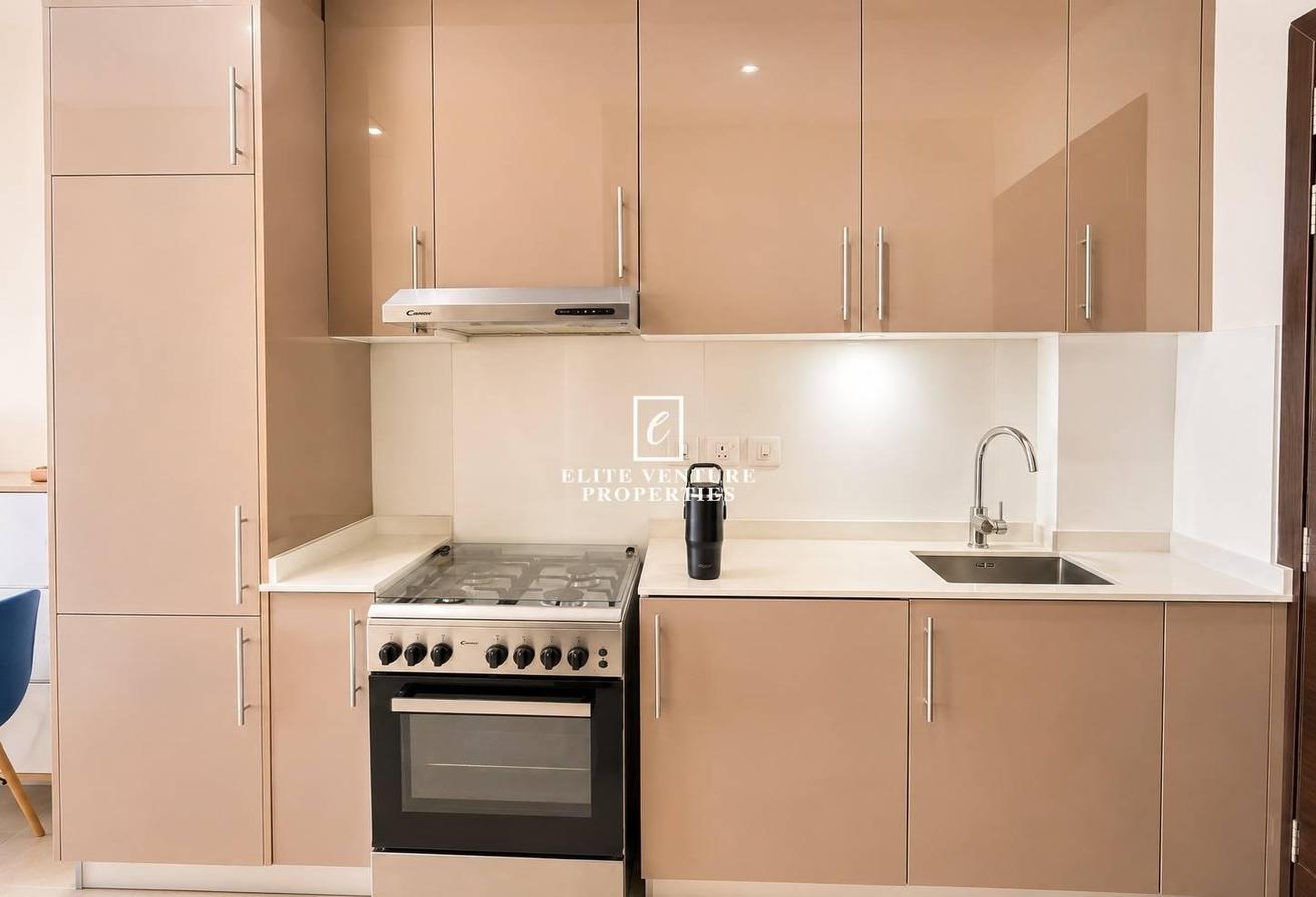 FULLY FURNISHED | OPEN VIEW | PRIME LOCATION photo 10