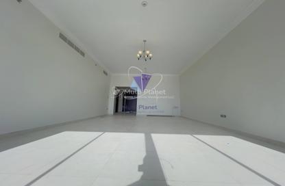Apartment - 3 Bedrooms - 4 Bathrooms for rent in Corniche Road - Abu Dhabi