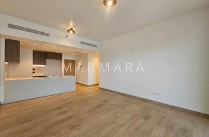 Whole Building - 2 Bedrooms - 2 Bathrooms for rent in La Cote Building 4 - La Cote - Port de La Mer - La Mer - Jumeirah - Dubai