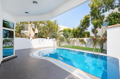 Villa - 4 - 5 for sale in Umm Suqeim 1 Villas - Umm Suqeim 1 - Umm Suqeim - Dubai Villa - 4 - 5 for sale in Umm Suqeim 1 Villas - Umm Suqeim 1 - Umm Suqeim - Dubai