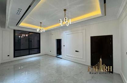 Villa - 5 Bedrooms - 7 Bathrooms for sale in Al Yasmeen 1 - Al Yasmeen - Ajman