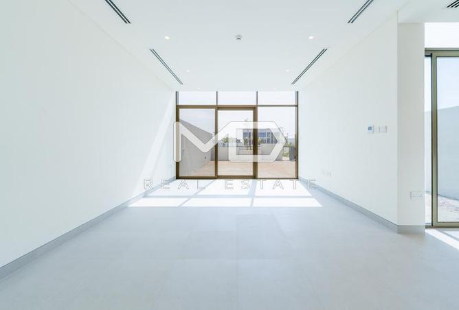 82348963 - Property Image 2