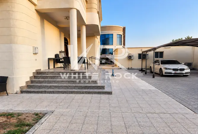 152852459 - Property Image 3