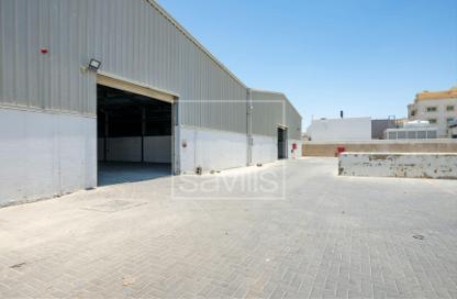 Warehouse - Studio for rent in SG 13 Building - Industrial Area 13 - Sharjah Industrial Area - Sharjah