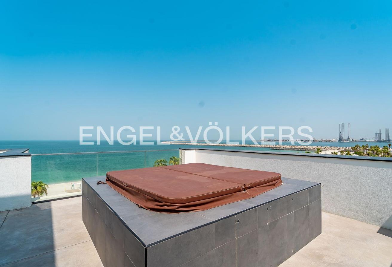 Private Beach and Pool | 5* Luxury | Hotel Living photo 19