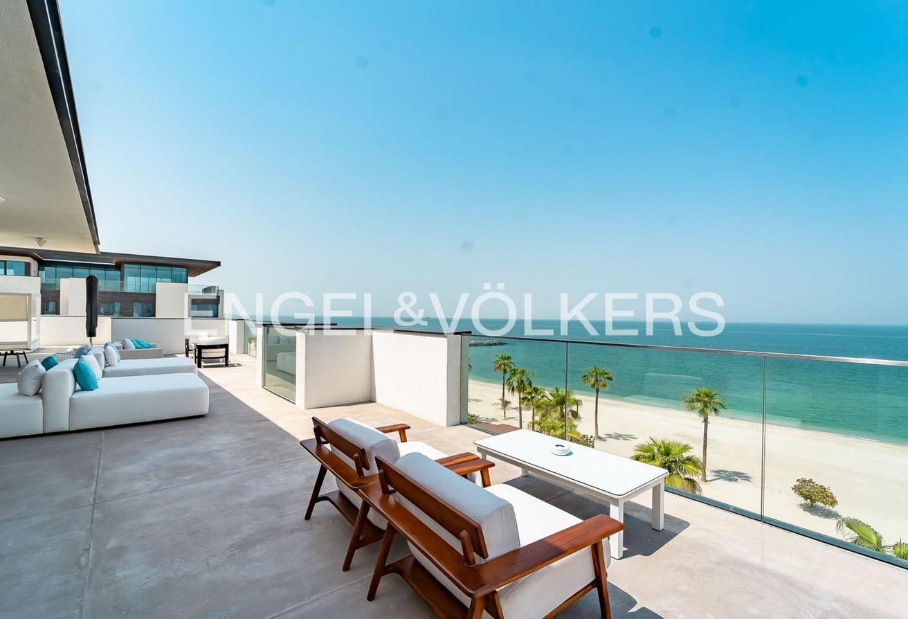 Private Beach and Pool | 5* Luxury | Hotel Living photo 20