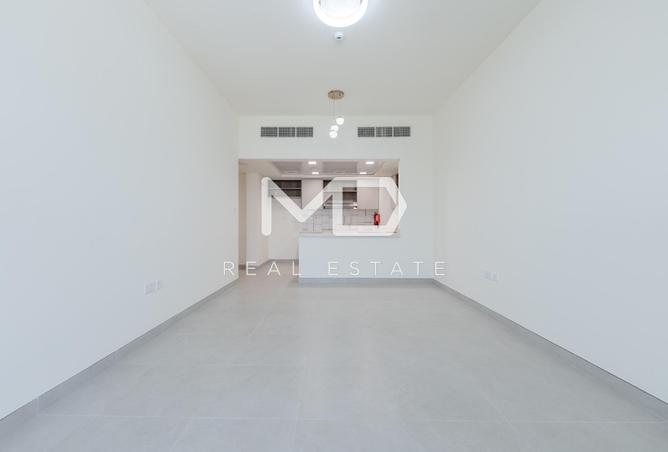 3-bed apartment in Reeman Living · Brand new — photo 2