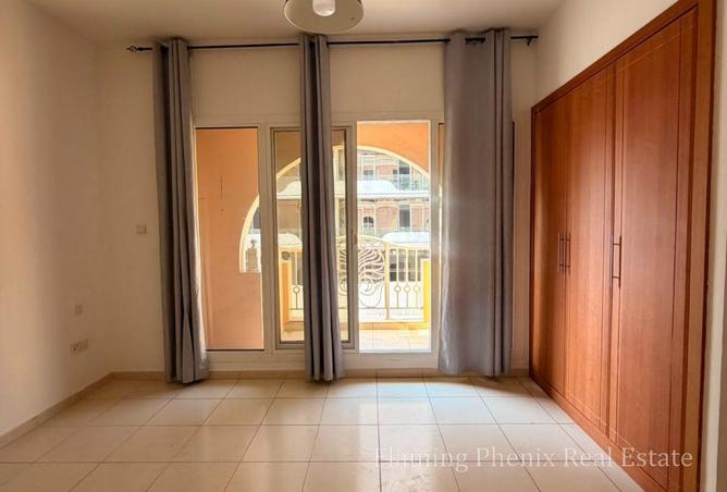 116800857 - Property Image 2