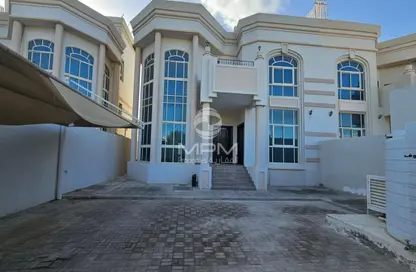 فيلا - 5 غرف نوم - 8 حمامات للايجار في مدينة خليفة أ - مدينة خليفة - أبوظبي