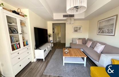 Villa - 2 - 2 for rent in Springs 3 - The Springs - Dubai