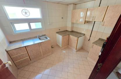 Apartment - 1 - 1 for rent in Al Nabaa Building - Al Naba'ah - Al Sharq - Sharjah Apartment - 1 - 1 for rent in Al Nabaa Building - Al Naba'ah - Al Sharq - Sharjah