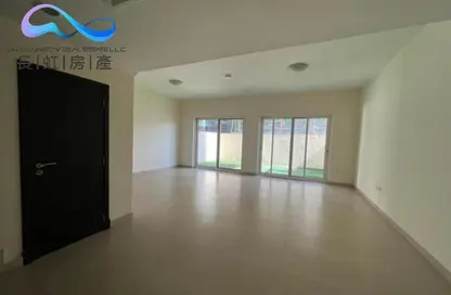 فيلا - 3 غرف نوم - 4 حمامات للايجار في قرية ورسان - المدينة العالمية - دبي