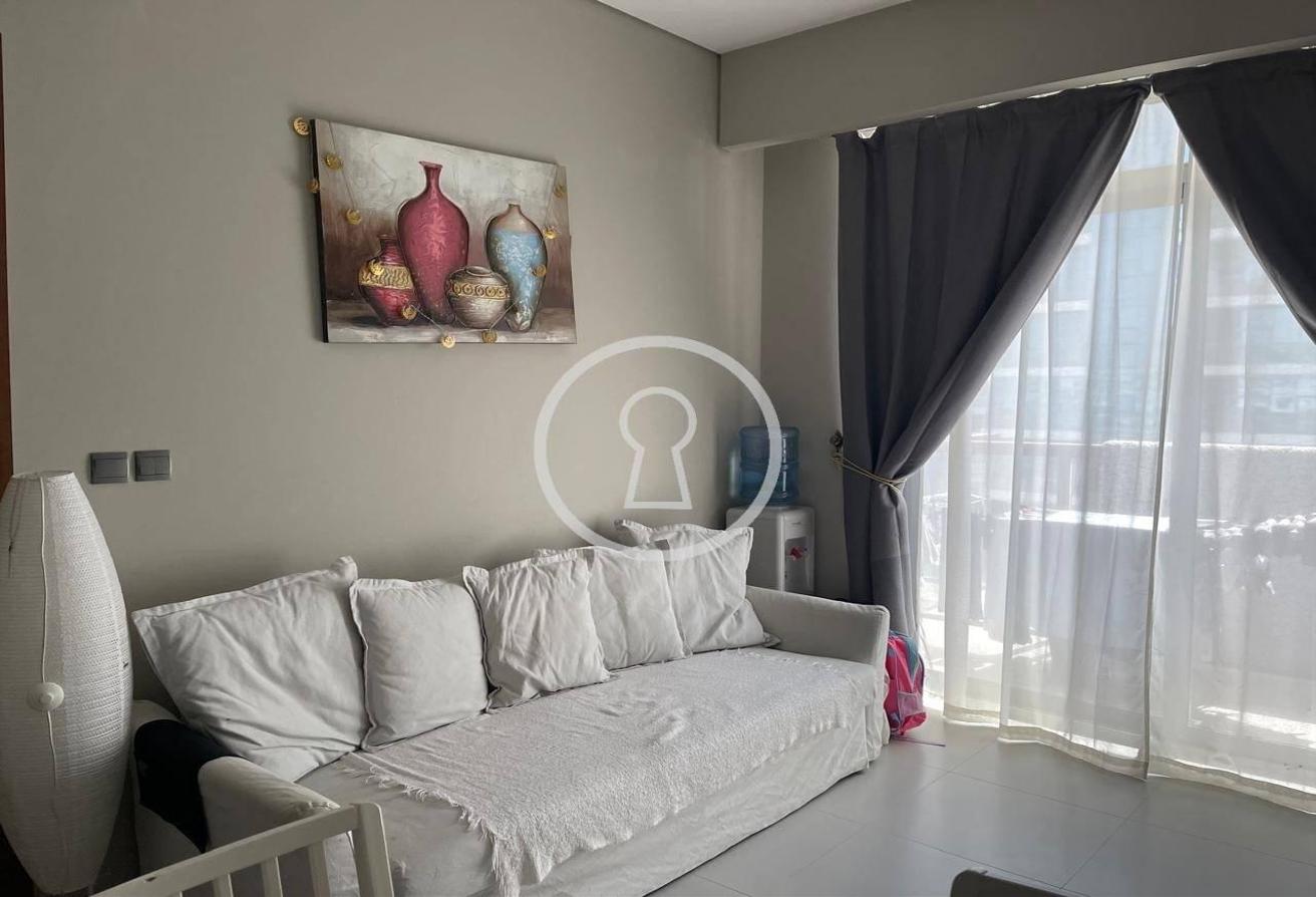Ready to Move-In | Fully Furnished | Arjan photo 2