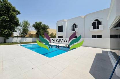 Villa - 4 Bedrooms - 5 Bathrooms for rent in Jumeirah 3 Villas - Jumeirah 3 - Jumeirah - Dubai