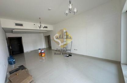 Apartment - 3 Bedrooms - 3 Bathrooms for rent in Lulu Building 2 - Umm Hurair 1 - Umm Hurair - Bur Dubai - Dubai Apartment - 3 Bedrooms - 3 Bathrooms for rent in Lulu Building 2 - Umm Hurair 1 - Umm Hurair - Bur Dubai - Dubai