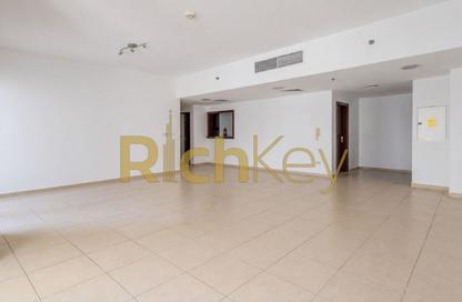 Apartment - 3 - 4 for rent in Shams 2 - Shams - Jumeirah Beach Residence - Dubai