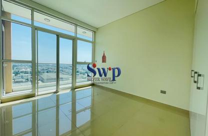 Apartment - 1 Bedroom - 2 Bathrooms for rent in United Square - Al Khalidiya - Abu Dhabi