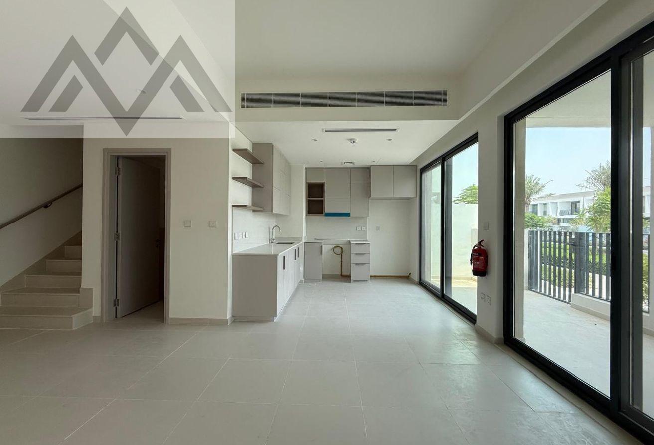 Vibrant Community | Singal Row | Green Belt photo 8