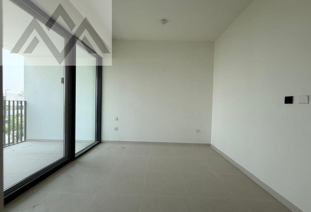 Vibrant Community | Singal Row | Green Belt photo 2