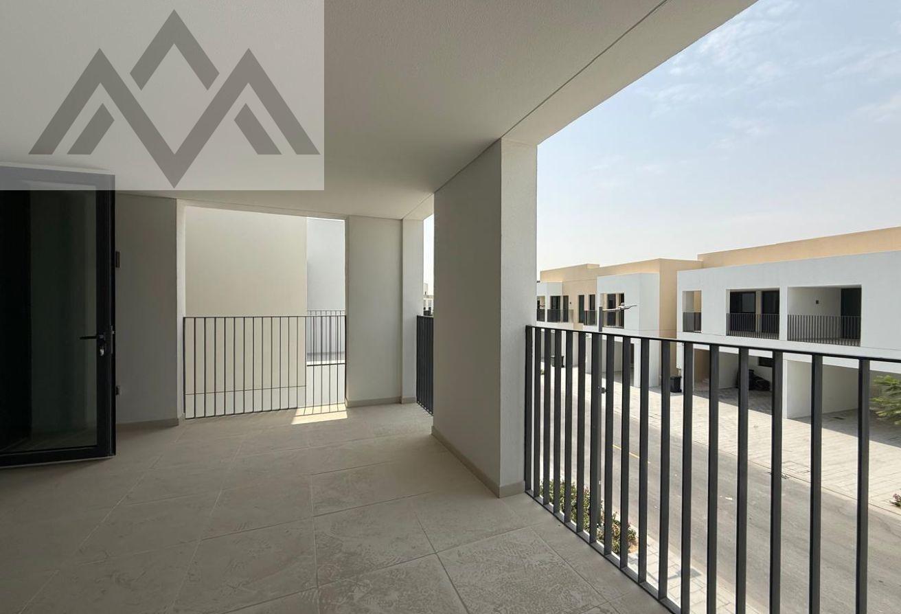 Vibrant Community | Singal Row | Green Belt photo 12