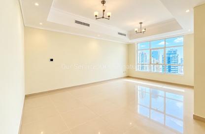 Apartment - 3 - 4 for rent in Al Mamzar - Al Mamzar - Sharjah - Sharjah