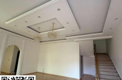 Villa - 4 Bedrooms - 6 Bathrooms for rent in Al Azra - Al Riqqa - Sharjah